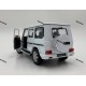 Model from Welly Mercedes-Benz G-Class, 1:24 scale, білий, вік 3+