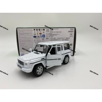 Model from Welly Mercedes-Benz G-Class, 1:24 scale, білий, вік 3+